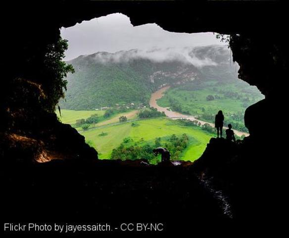 Polémica no Parlamento pola conservación da Cova Eirós