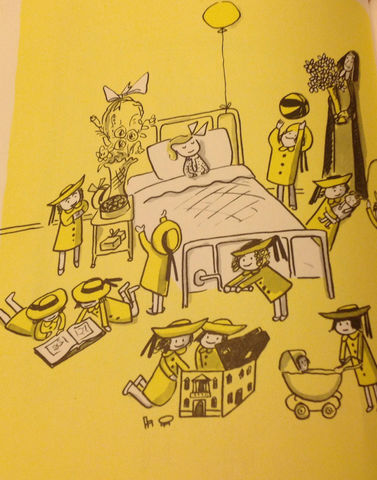 Elles s'esclaffent toutes ravies de voir cadeaux et gâteries que son père lui a remis.