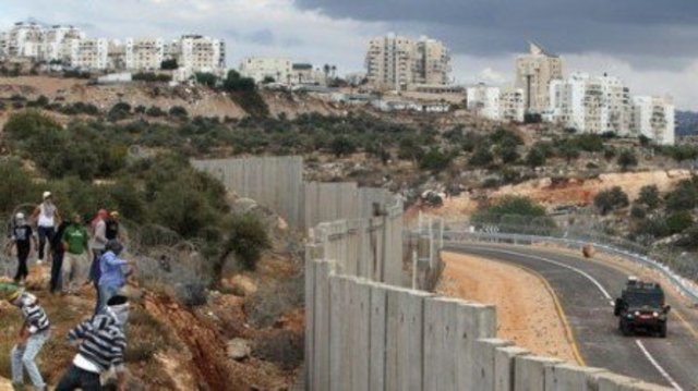 Isreal Begins Constructing the West Bank Barrier