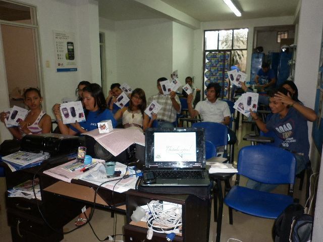 &nbsp;Inicio de la sensibilización y capacitación a la planta docente en el empleo de las TIC con énfasis en sus posibilidades como herramienta de aprendizaje- enseñanza