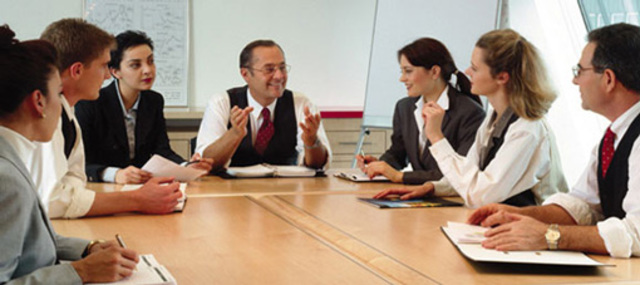 Presentación al equipo directivo de los programas académicos para el ciclo escolar