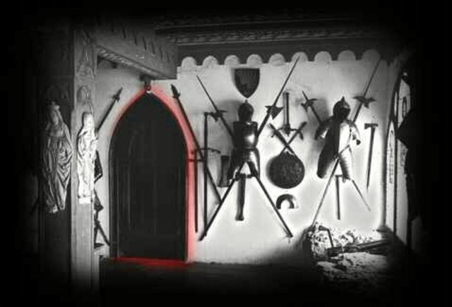 EXPOSITION 1: Roslind's mom pulls off her glove and sees her dragon finger