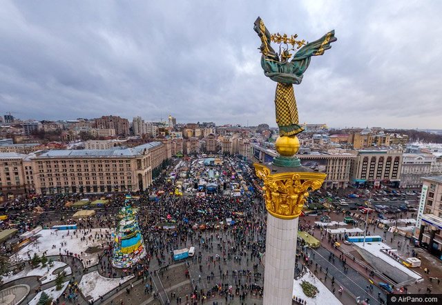 "Bloody Sunday" protests begin