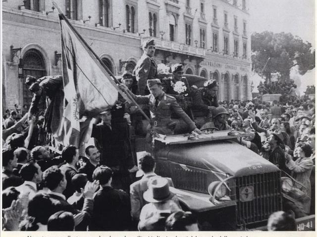 Aliats arriben a Roma