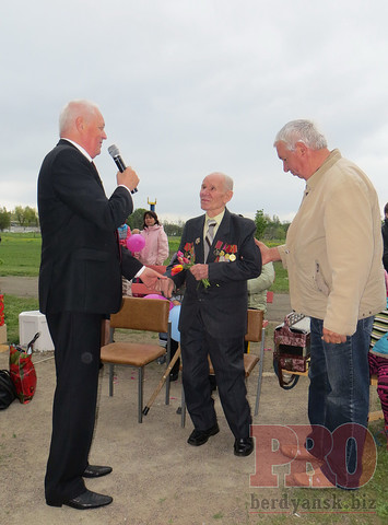 12:00 День победы на РТС