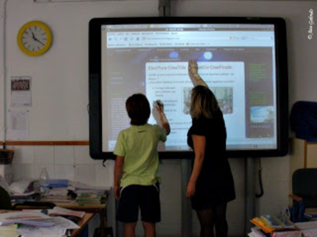 E. Sensibilización de la comunidad escolar