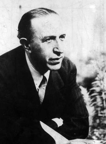 Nacimiento de Pedro Salinas