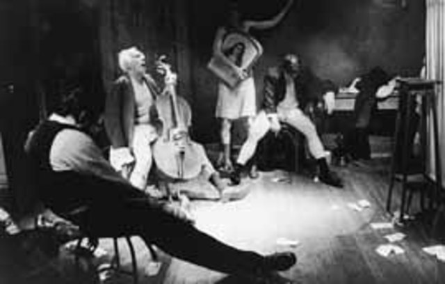 Amor de Don Perlimpín con Belisa en su jardín