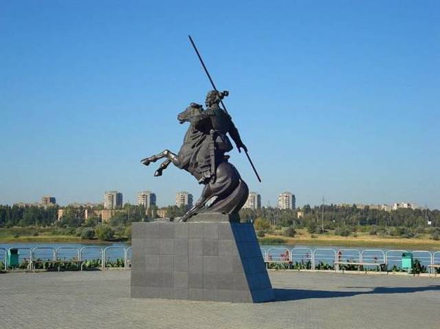 Памятник Я.П. Бакланову