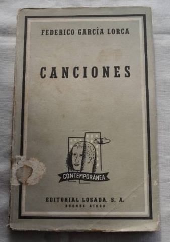 Publicación de "Canciones".
