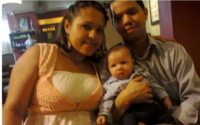Mi hermanito y su familia .