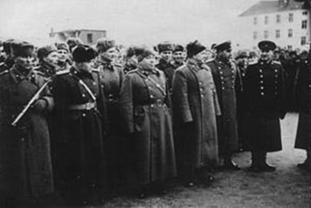 Назначен командующим 1-го Белорусского фронта