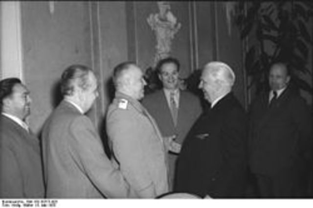 Назначен Министром Обороны СССР