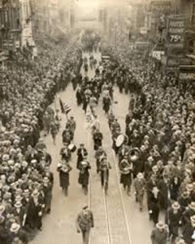 Liesel Vs. Jewish parade soldiers 1