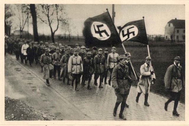 Liesel Vs. Jewish parade soldier 2