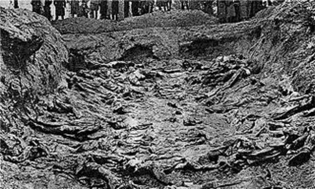 Massacra de Katyn.
