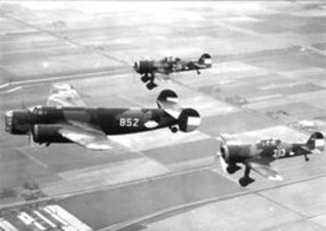 Italy declares war June 10-14, 1940