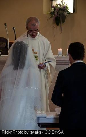 Imputado un matrimonio de Sarria (Lugo) por denunciar falsos robos y reclamar 20.000 euros a la compañía de seguros