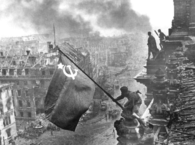 Rendicion incondicional de Alemania.