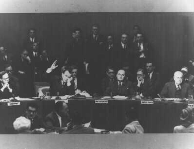 US announces in UN its goal of a unified anti-Communist Korea