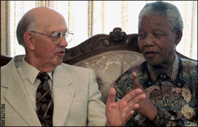 Mandela Meets With South Africa President
