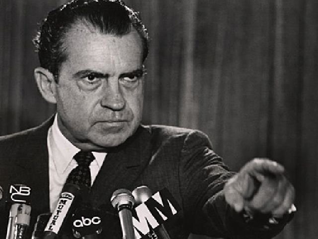 Empatía con las cámaras de Nixon