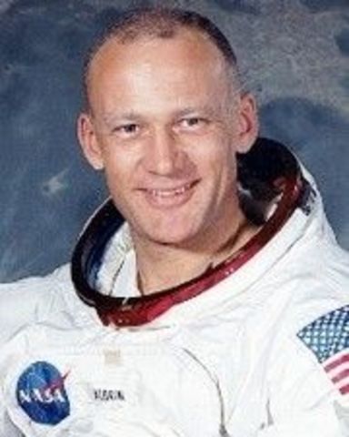 Jan 20th - Edwin Aldrin Jr, Montclair NJ, USAF/astro (Gem 12, Ap 11)