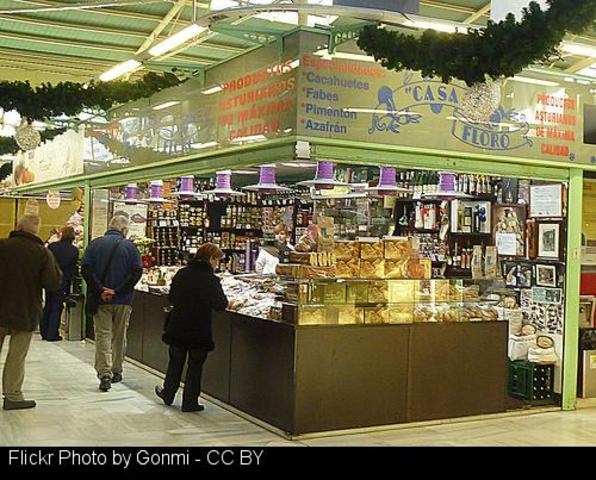 La Noite Aberta del comercio de Sarria contará con siete pasarelas temáticas