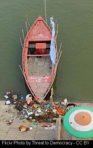 "Sarria no se libra del feísmo."