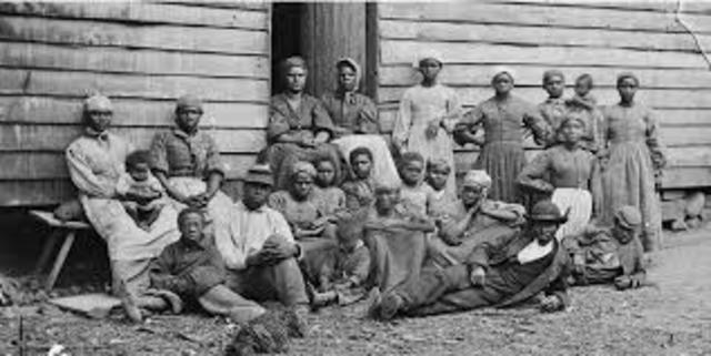 Abrahma Lincholn intented to make all slaves in the southern states free