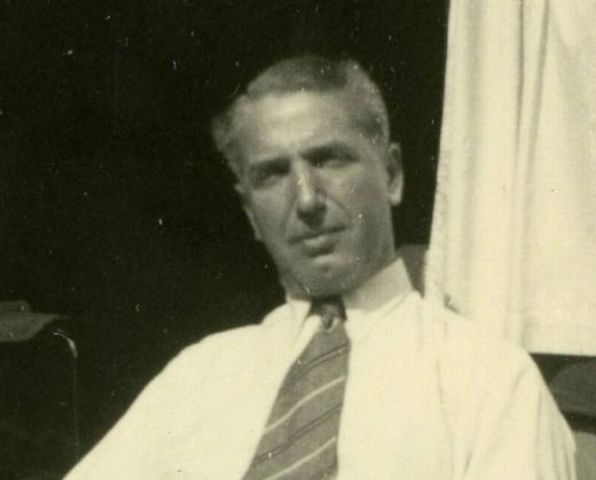 Fritz Pfeffer joins the annex