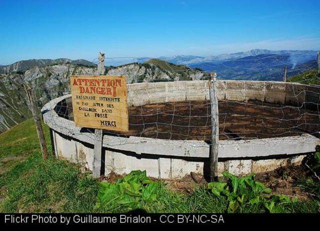 Fallece un niño de Sarria que cayó en una fosa de purín