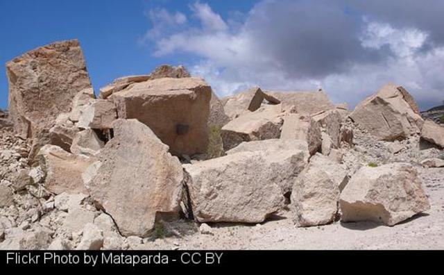 Adega denuncia en la Fiscalía daños en Eirós, de los que culpa a la cantera