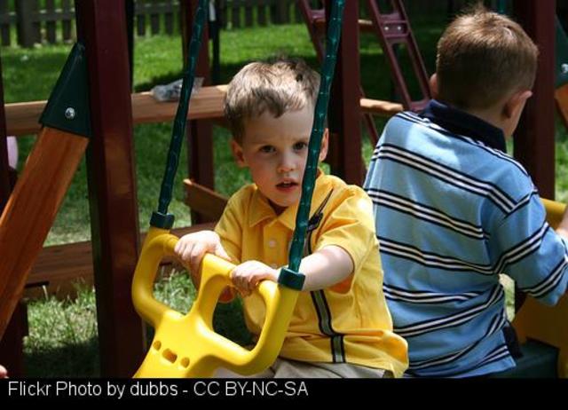 Morre no hospital un neno de 4 anos de Sarria que caeu a un pozo de purín