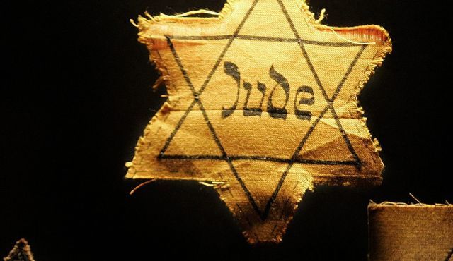 Jews are Forced to Wear the Yellow Star