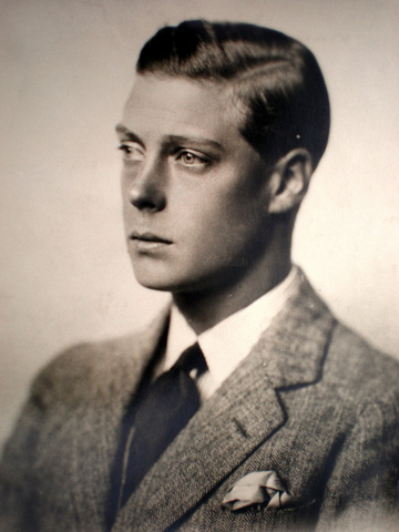 King Edward VIII gave up throne