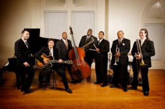 Started nationwide tours with Jazz Combos