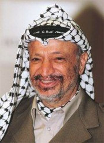 Jul 17th - Palestinian leader Yasser Arafat (56) weds Suha Tawil (27)