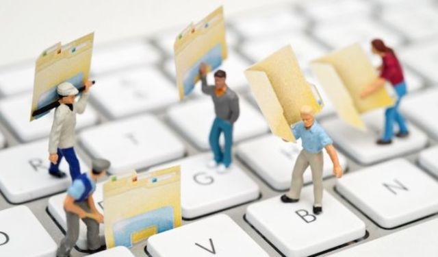 Barrantes y Dobles: (1999):  Empirismo lógico excluyente