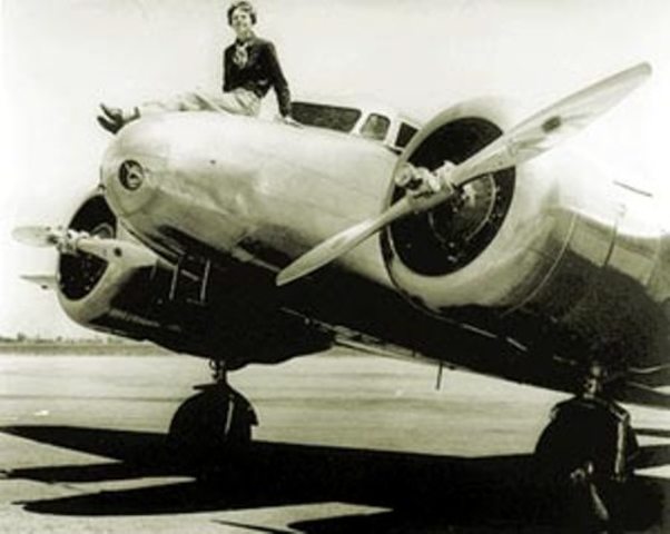 Amelia Earhart's plane goes down