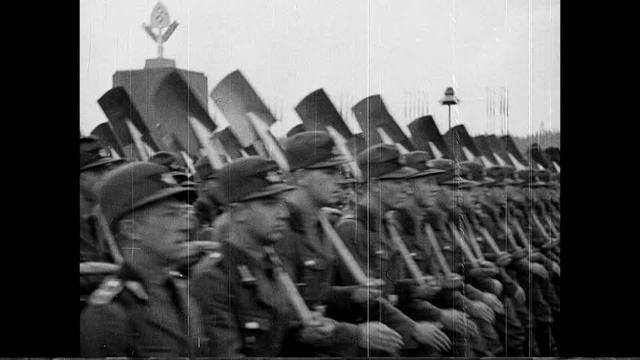 Formacion de Militares 2da Guerra Mundial