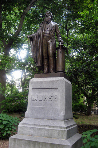 samuel  f.b.  morse  dies