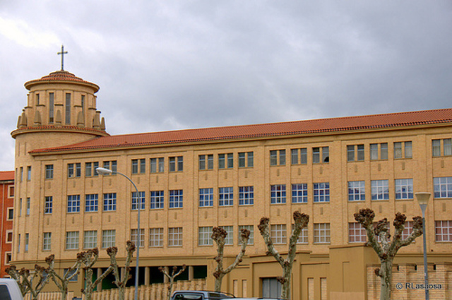 La Asunción, medio siglo educando