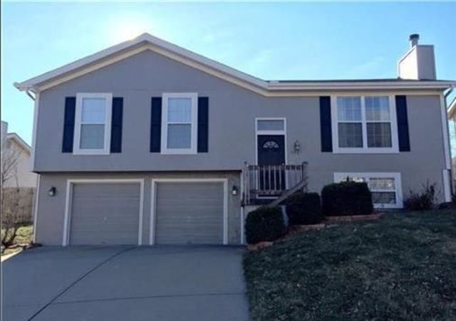 bought house in hawaii