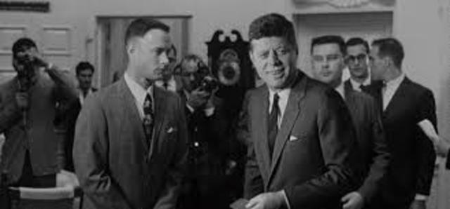 1963 All-American Team meets President John F. Kennedy ( March,1963)