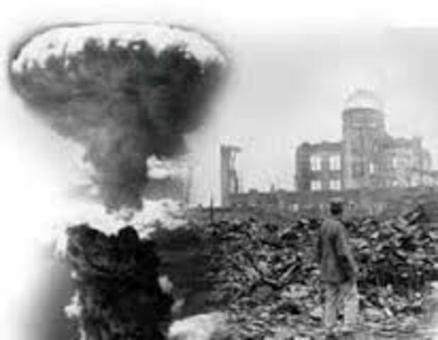 Bombardeo atómico de Hiroshima y Nagasaki