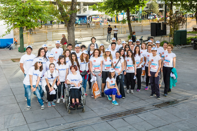 «Άνθρωποι στο Δρόμο…Δεν τους προσπερνώ τρέχω γι’ αυτούς!»