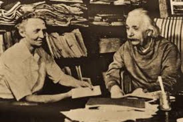 trabajo estable como examinador en la Oficina Suiza de Patentes en Berna.