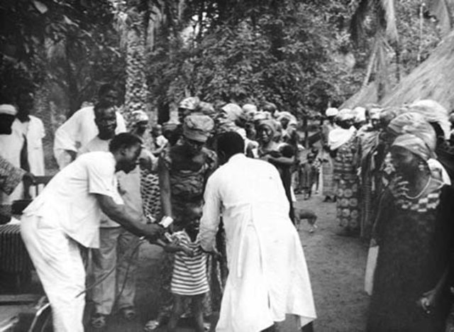 Erradicación de la viruela a través de vacunación