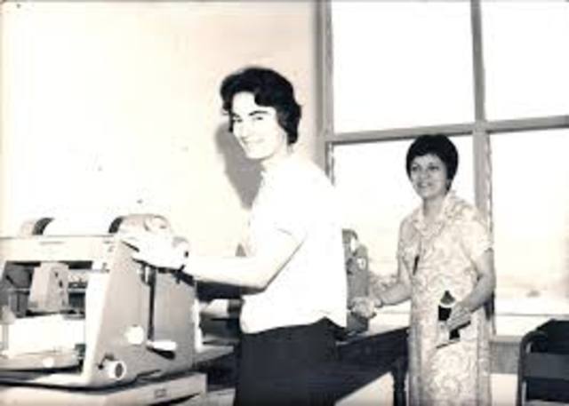 Relaciones oficiciales